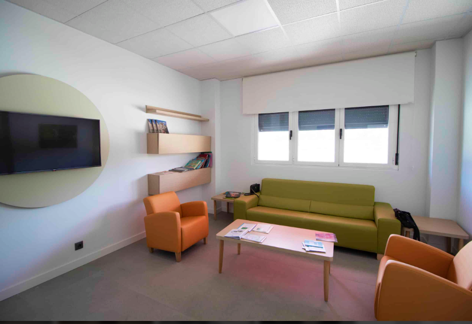 Centro de Día Aratoy para personas con autismo #2