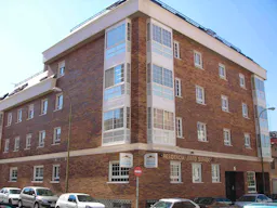Residencia Justo Dorado