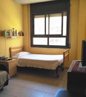 Residencia De Tercera Edad Bon Repòs Barcelona en miResi