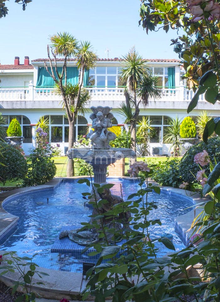 Residencia de Mayores San Juan de Dios S.A. 1